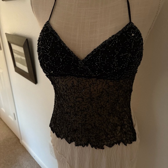 top - Picture 4 of 6